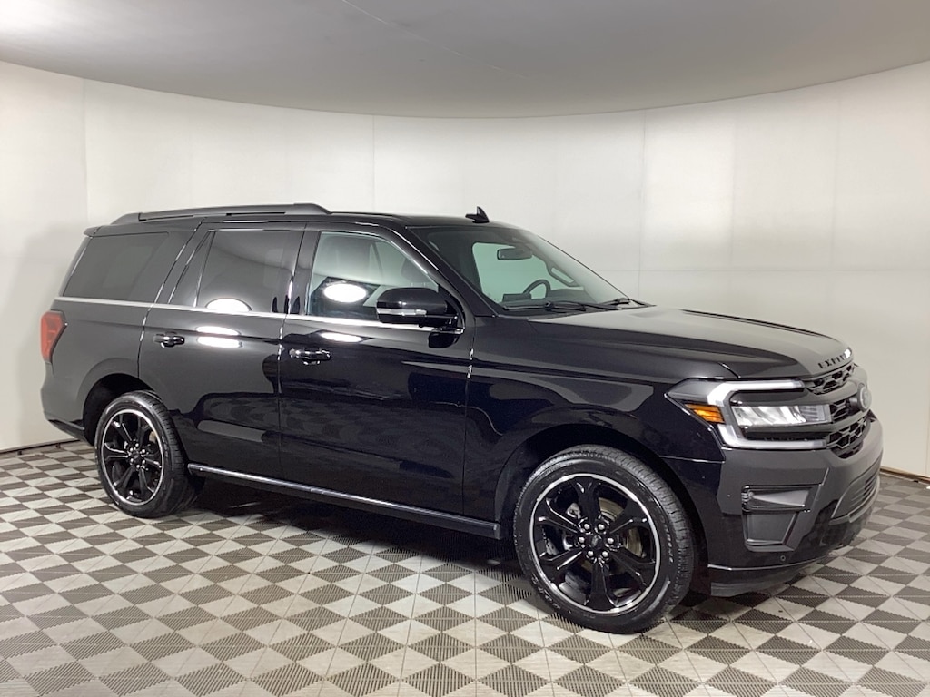Used 2022 Ford Expedition Limited 4X4 SUV