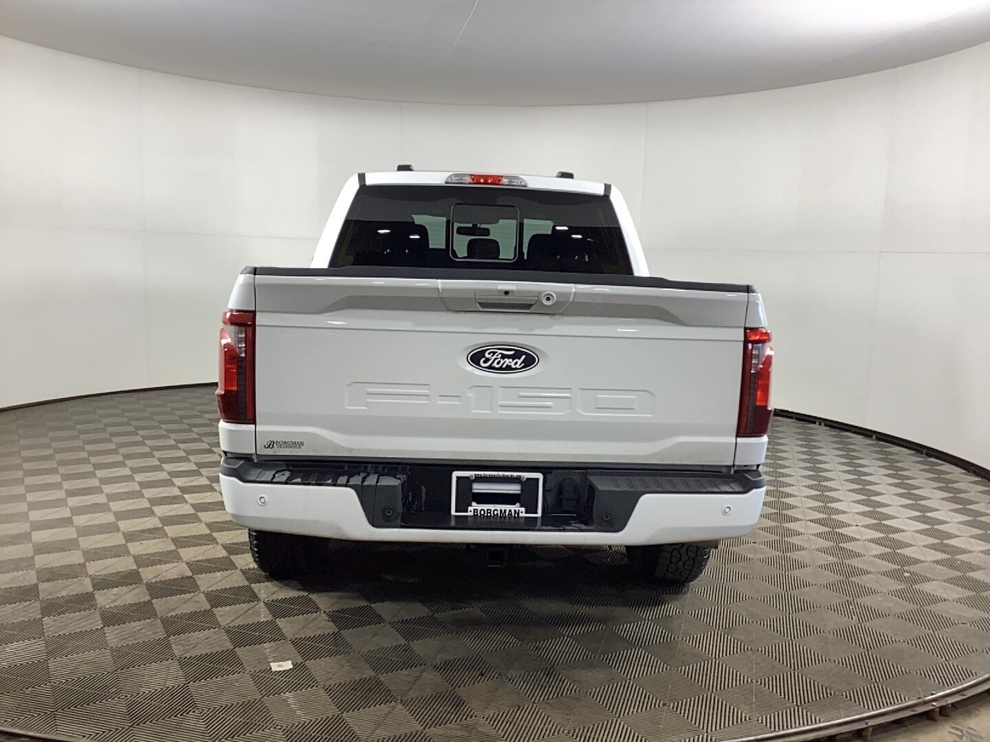 2025 Ford F-150 XLT photo 3