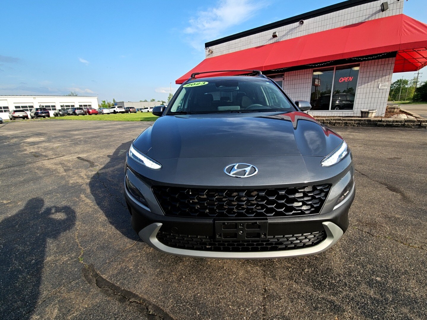 2023 Hyundai Kona SEL photo 3