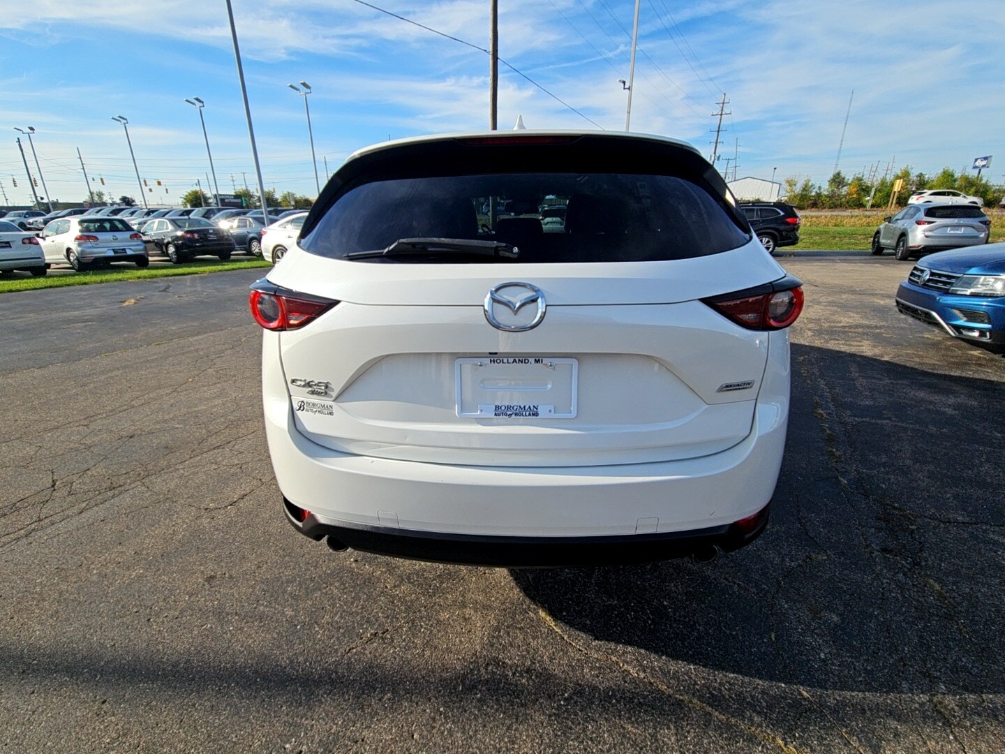 2017 Mazda CX-5 Touring photo 2