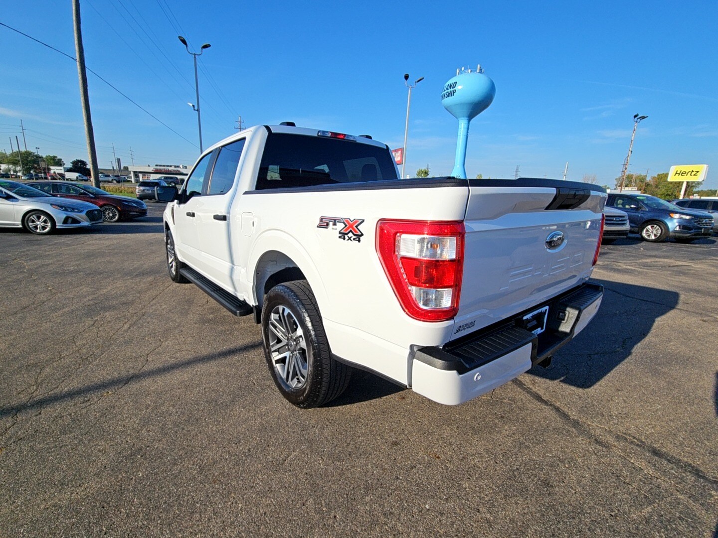 2022 Ford F-150 STX photo 2