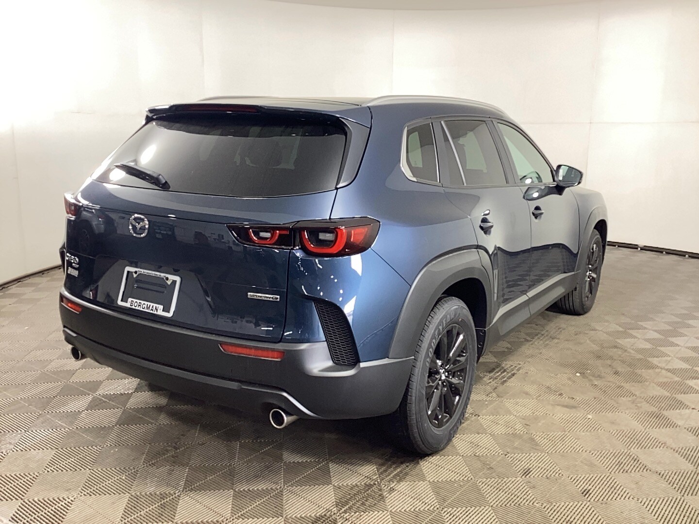 2025 Mazda CX-50 2.5 Select photo 2