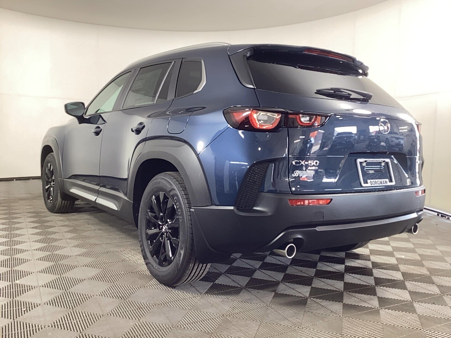 2025 Mazda CX-50 2.5 S Premium photo 2