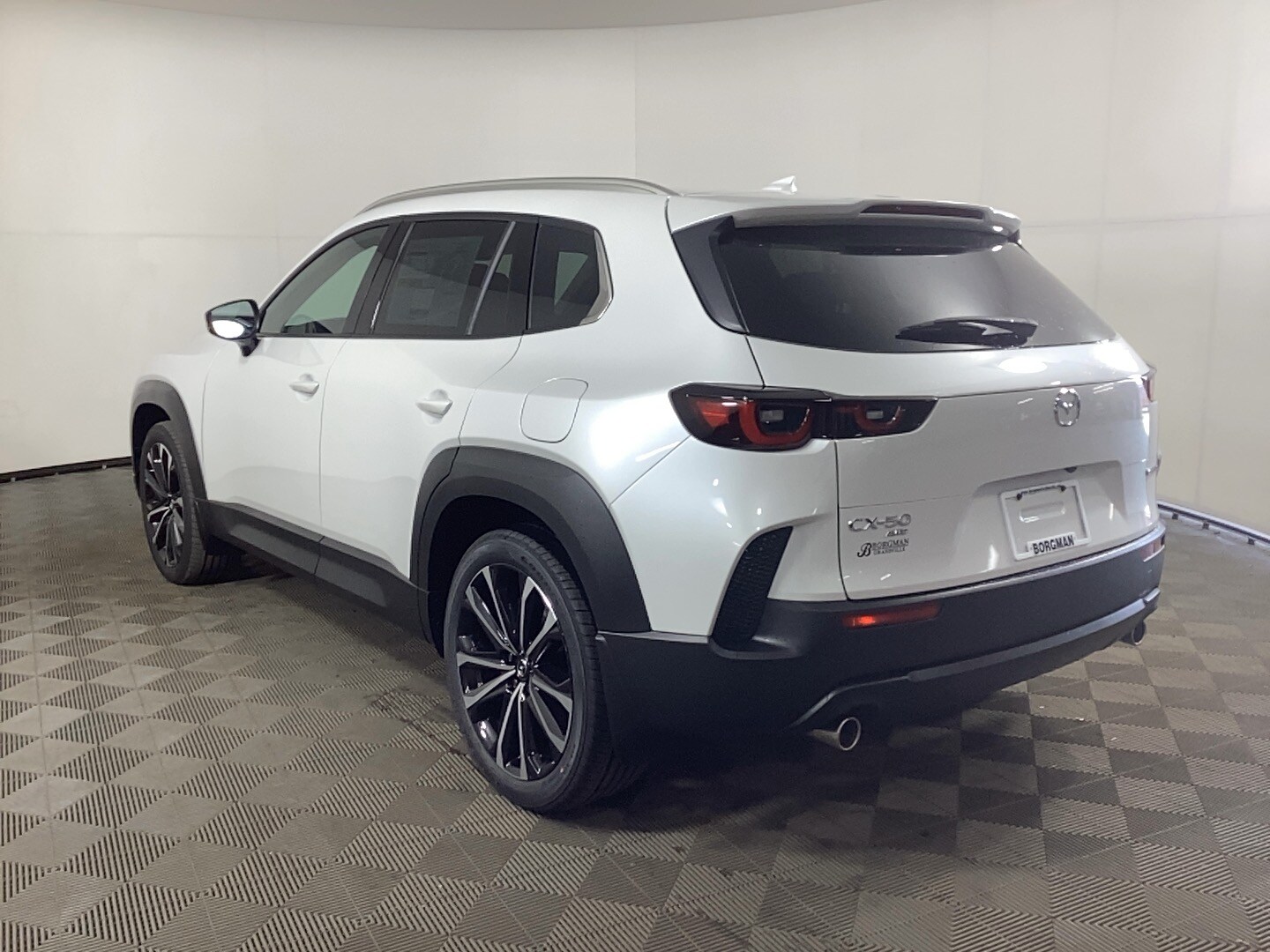 2025 Mazda CX-50 2.5 Premium Plus photo 4