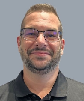 Staff member Tony Hohman from ID_9a2565