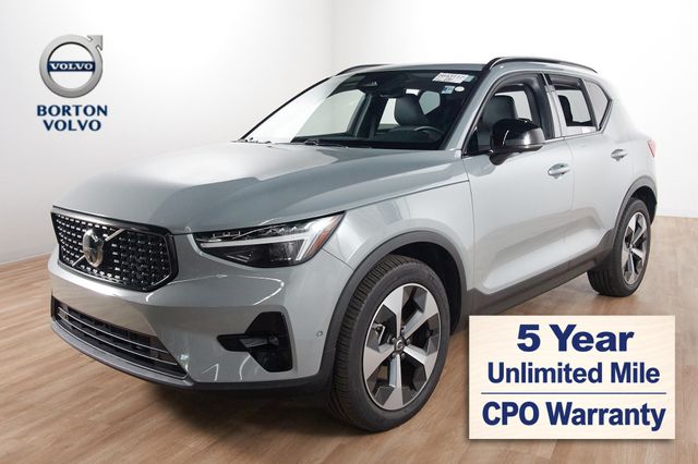 2026 Volvo XC40
