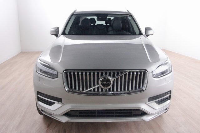 Used 2025 Volvo XC90 Plus with VIN YV4062PE4S1347143 for sale in Golden Valley, Minnesota