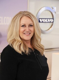 Staff member Kathy Crupi from ID_7985a1