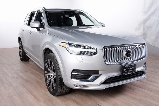 2023 Volvo XC90 Ultimate photo 3