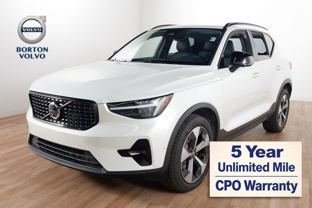 2026 Volvo XC40
