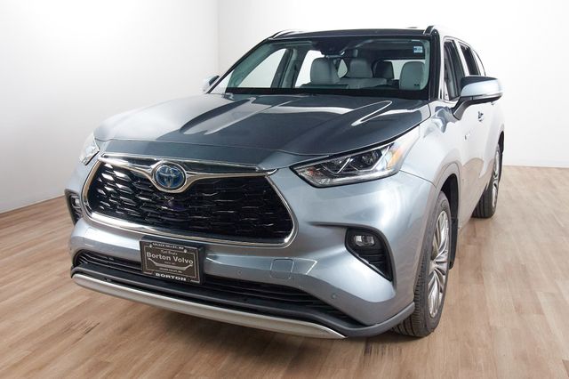 2020 Toyota Highlander Platinum