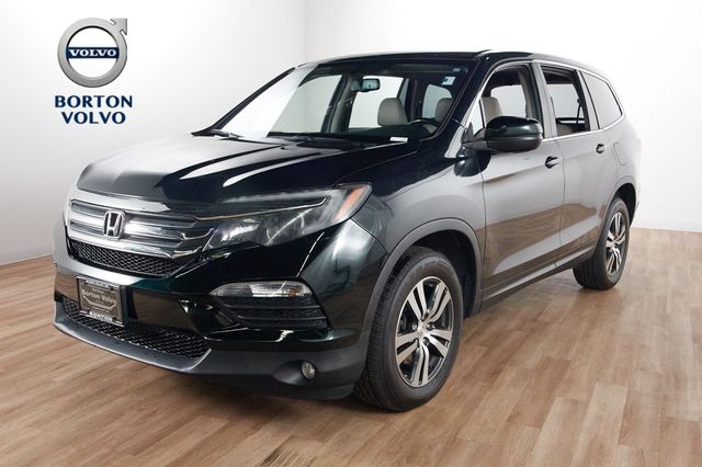Used 2017 Honda Pilot EX-L with VIN 5FNYF6H5XHB035758 for sale in Golden Valley, Minnesota