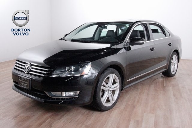 2015 Volkswagen Passat SE