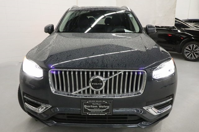 Used 2021 Volvo XC90 Inscription Expression with VIN YV4BR0CK4M1676265 for sale in Golden Valley, Minnesota