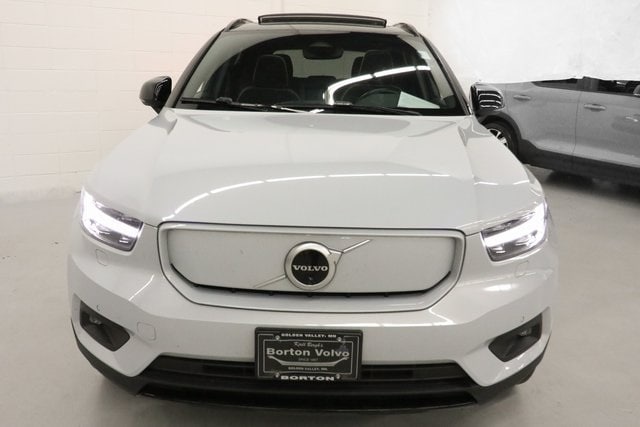 Used 2021 Volvo XC40 Recharge with VIN YV4ED3UR5M2456524 for sale in Golden Valley, MN
