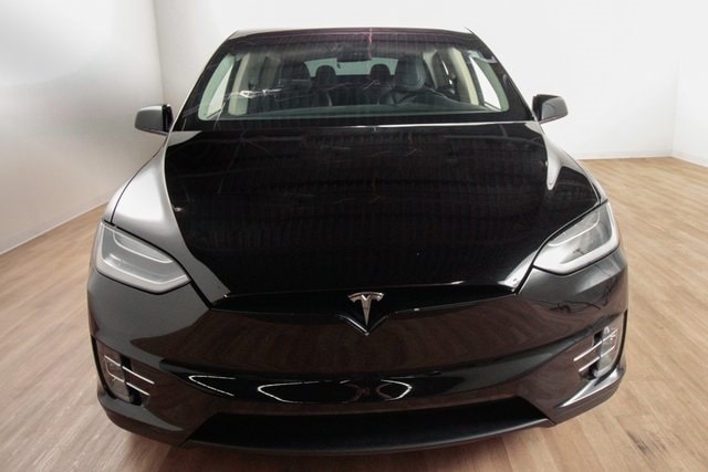 Used 2016 Tesla Model X 90D with VIN 5YJXCBE24GF004673 for sale in Golden Valley, Minnesota