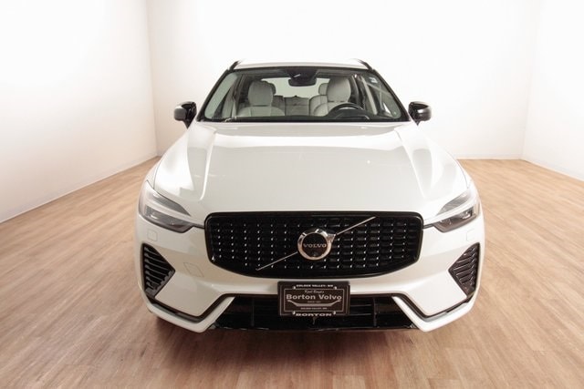 Used 2024 Volvo XC60 Ultimate with VIN YV4H60DM3R1802397 for sale in Golden Valley, Minnesota