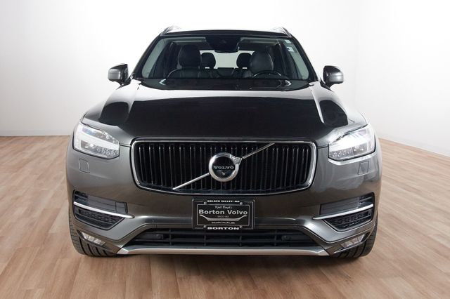 Used 2018 Volvo XC90 Momentum with VIN YV4A22PK6J1198870 for sale in Golden Valley, Minnesota