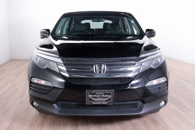 Used 2018 Honda Pilot EX-L with VIN 5FNYF6H56JB009048 for sale in Golden Valley, Minnesota