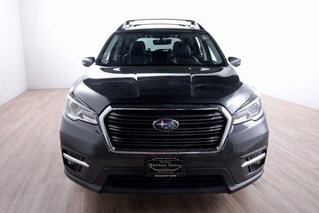 2021 Subaru Ascent Limited photo 2