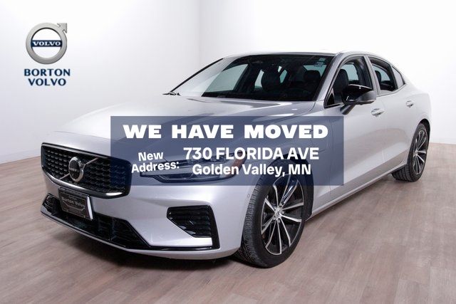 2023 Volvo S60 Recharge T8 Plus Dark Theme eAWD