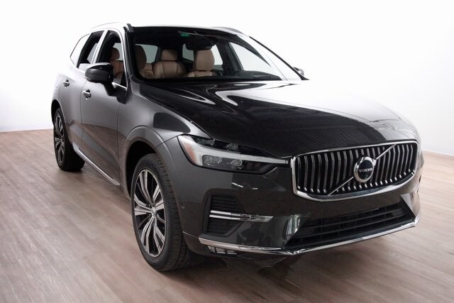 2022 Volvo XC60 Inscription photo 2