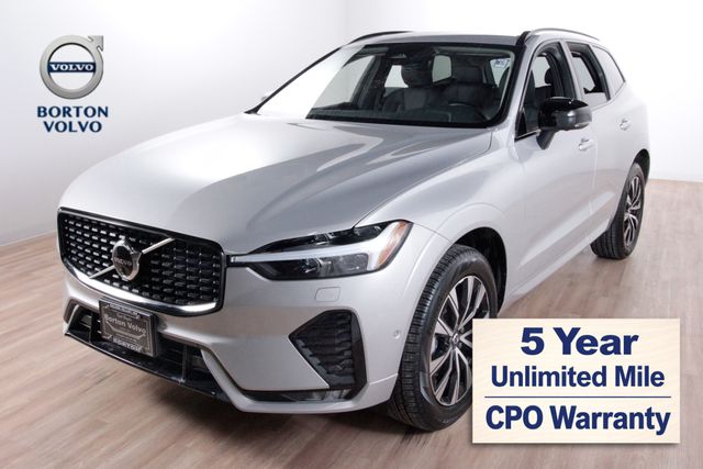 2025 Volvo XC60 B5 Plus Dark AWD's photo