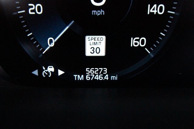 2020 Volvo XC90 T6 Inscription photo 4