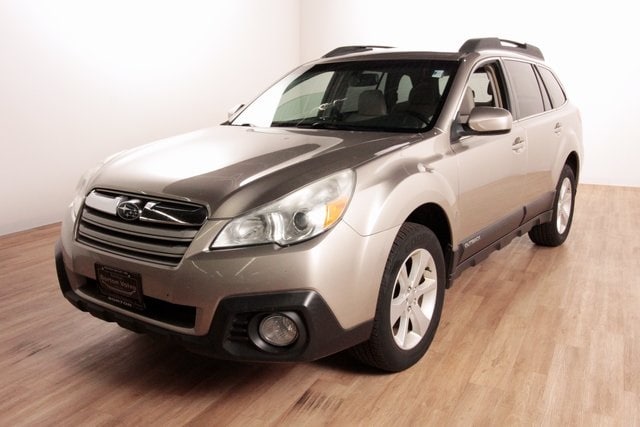Used 2014 Subaru Outback 2.5i Premium with VIN 4S4BRCDC0E3232748 for sale in Golden Valley, Minnesota