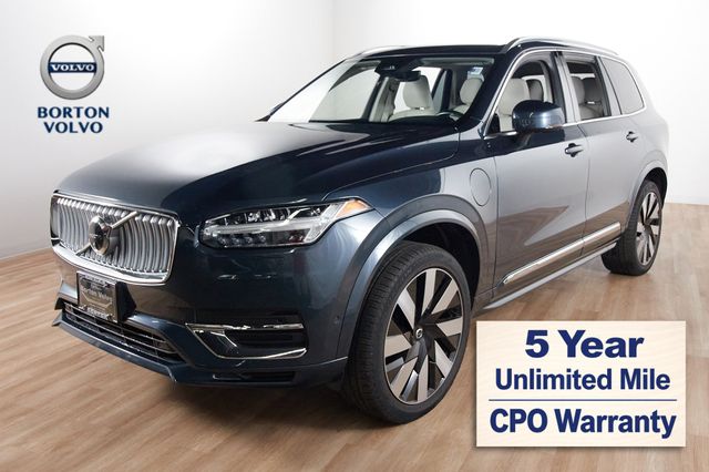 2024 Volvo XC90 T8 Recharge Plus Bright Theme 7-Seat 4WD's photo