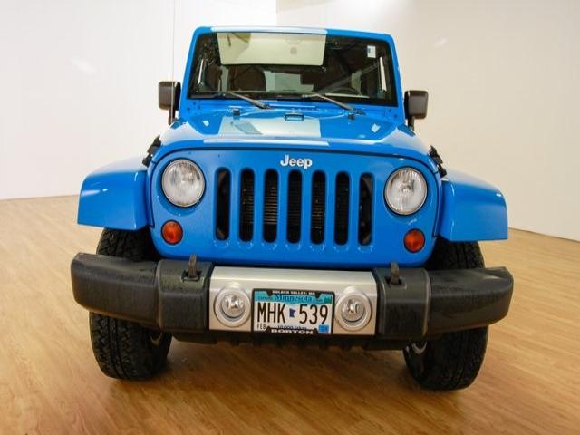 Used 2012 Jeep Wrangler Unlimited Sahara with VIN 1C4BJWEG4CL122698 for sale in Golden Valley, Minnesota