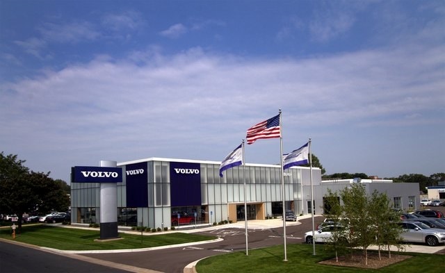 Used 2021 Volvo XC90 Momentum with VIN YV4A22PK6M1700541 for sale in Golden Valley, Minnesota