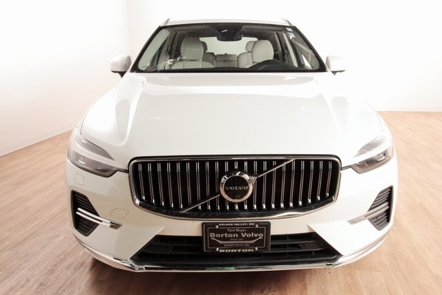 Used 2023 Volvo XC60 Plus with VIN YV4L12RN8P1271832 for sale in Golden Valley, Minnesota
