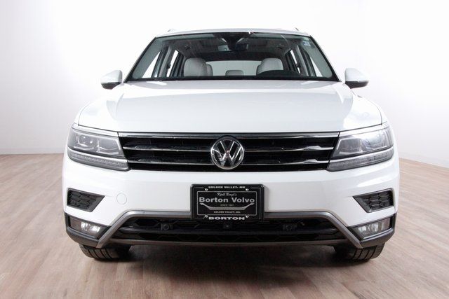 Used 2018 Volkswagen Tiguan SEL Premium with VIN 3VV4B7AX5JM115743 for sale in Golden Valley, Minnesota