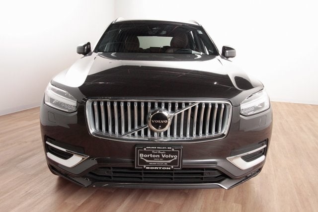Used 2024 Volvo XC90 Plus with VIN YV4062PE2R1220949 for sale in Golden Valley, Minnesota