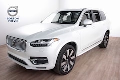 2024 Volvo XC90 plug-in hybrid Ultimate SUV 9375