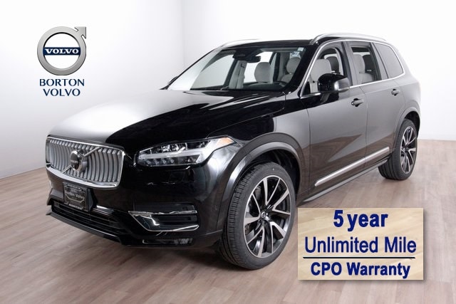 2024 Volvo XC90 Plus's photo