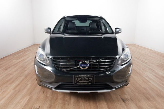 Used 2016 Volvo XC60 T5 Platinum with VIN YV4612RM1G2787125 for sale in Golden Valley, Minnesota