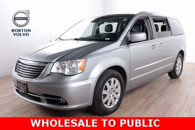 2014 Chrysler Town & Country Touring