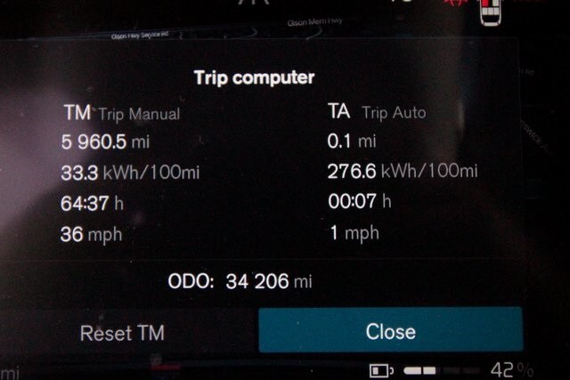 2023 Volvo XC40 Recharge Ultimate photo 4