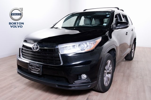 2015 Toyota Highlander XLE's photo
