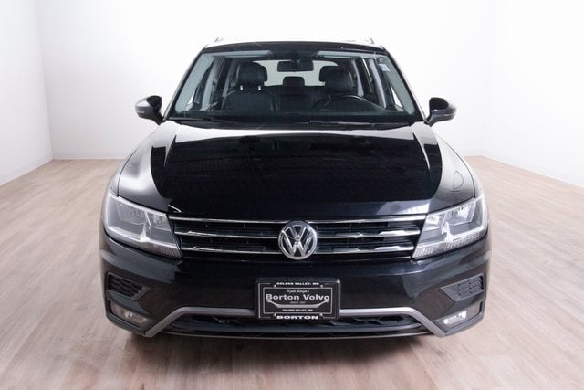 Used 2018 Volkswagen Tiguan SEL with VIN 3VV2B7AX8JM029608 for sale in Golden Valley, Minnesota