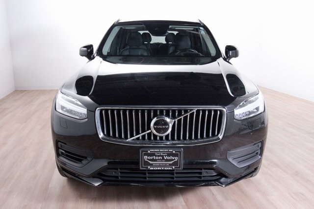 Used 2020 Volvo XC90 Momentum with VIN YV4BR00K4L1612133 for sale in Golden Valley, Minnesota