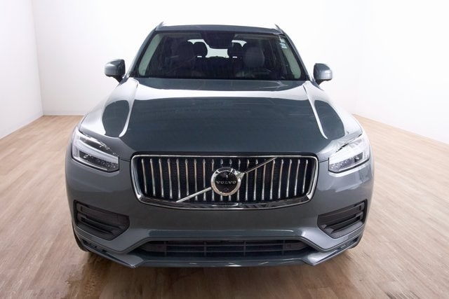 Used 2022 Volvo XC90 Momentum with VIN YV4A22PKXN1862268 for sale in Golden Valley, Minnesota