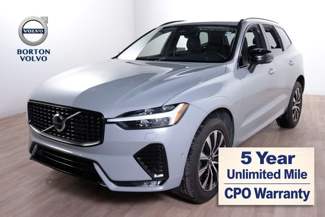 2025 Volvo XC60 B5 Plus Dark AWD's photo