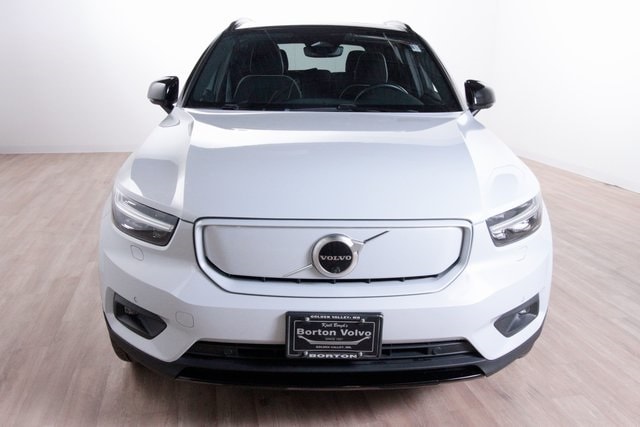 Used 2021 Volvo XC40 Recharge with VIN YV4ED3UR2M2536900 for sale in Golden Valley, MN