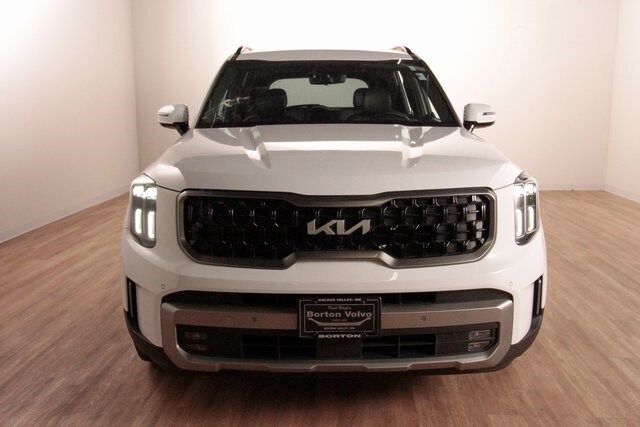 Used 2023 Kia Telluride SX Prestige X-Pro with VIN 5XYP5DGC2PG376968 for sale in Golden Valley, Minnesota