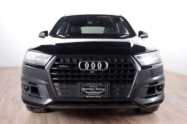 Used 2019 Audi Q7 Prestige with VIN WA1VAAF76KD021941 for sale in Golden Valley, Minnesota