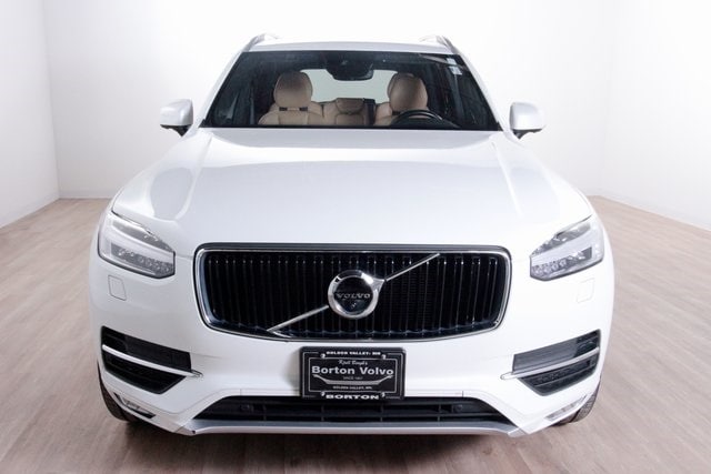 Used 2018 Volvo XC90 Momentum with VIN YV4A22PK3J1368652 for sale in Golden Valley, Minnesota