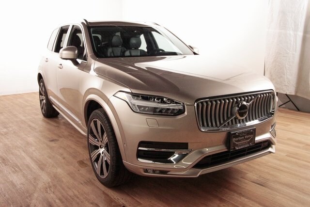 2023 Volvo XC90 Ultimate photo 3